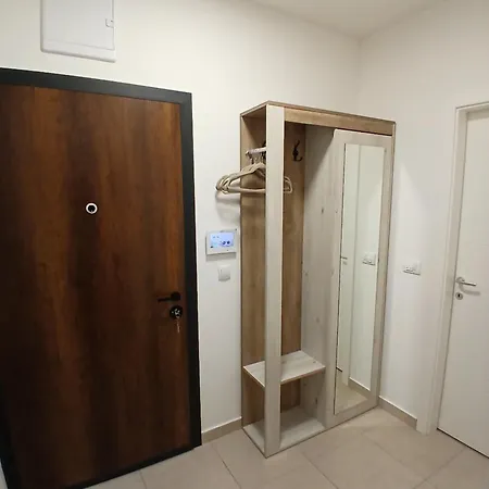 Apartment Silencio *